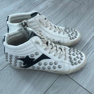 Vintage Havana White leather studded Hitops